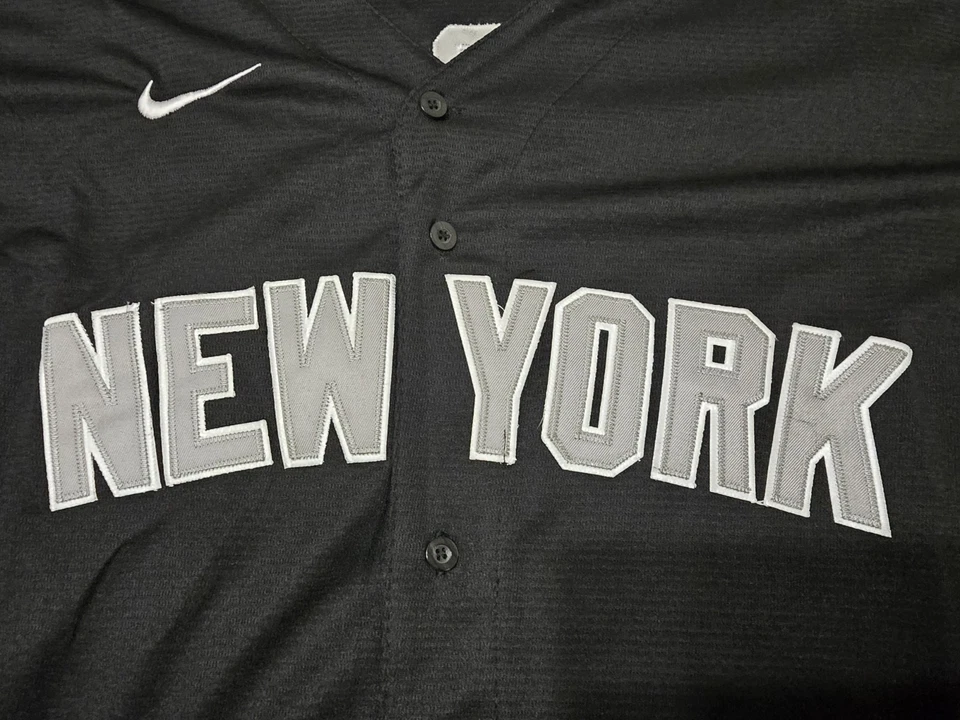 Aaron Judge Ney York Yankees Black Nike Jersey Size XL NWT.....READ - Image 3 of 4