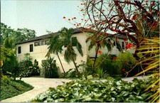 Hollywood - Los Angeles California CA : HOUSE SCENE j/02 BG5009