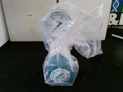 #ad #ad Airgas Y11 241D Gas Regulator Max Inlet 1200PSI Guage 0 200PSI Lot of 4 $490.00