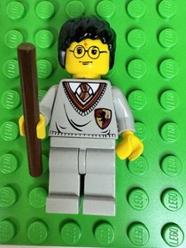LEGO 4709 Harry Potter Hogwarts Castle -Minifigures hp005 hp002 hp012 Snape