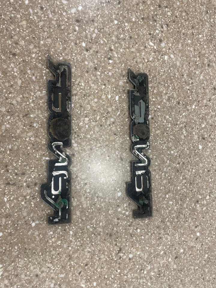 Ford Ranger 1993-2005 LH RH guardabarros lateral emblema insignia logotipo par OEM Foto 4 de 4