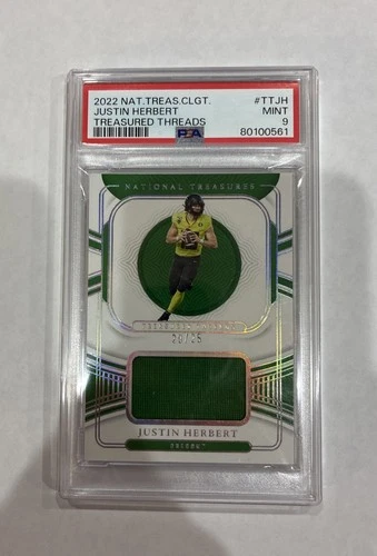 2022 National Treasures Collegiate Justin Herbert Treasured Threads