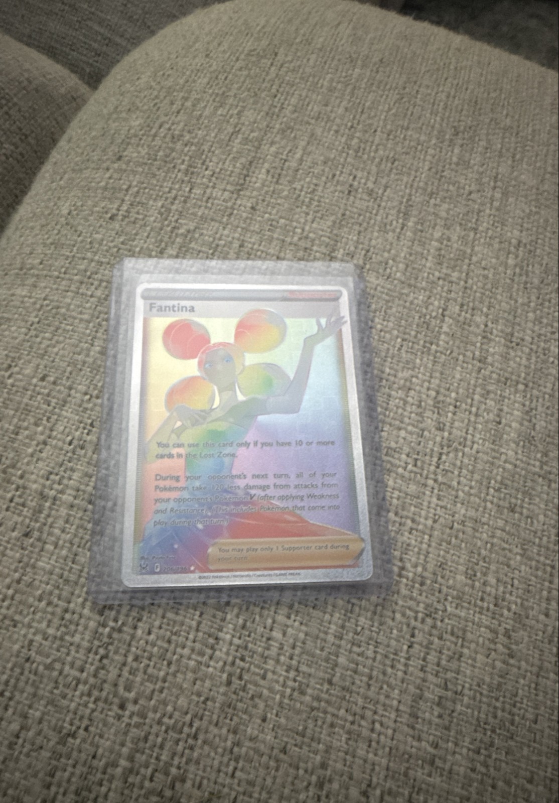 Fantina (Secret) 206/196 Swsh11: Lost Origin Holo Rainbow Rare Full Art NM/M