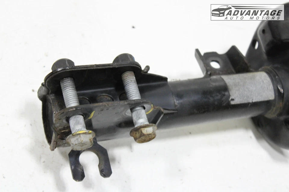 Chevrolet Spark 2016-2022 tracción delantera pasajero derecho amortiguador puntal OEM Foto 4 de 4