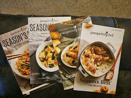 🎯 LOT of 4 The Pampered Chef Season's Best magazine recipes cookbook book