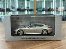 Porsche Cayenne Turbo S Minichamps [1/43 Diecast – Gold]
