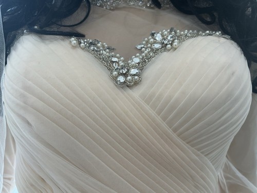 bridal dress size 8 - Picture 17 of 23
