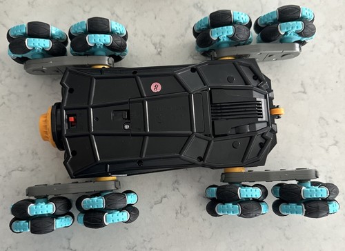 GAMPOP  8 Wheels Climbing STUNT Car Remote Control Car 360 Excellent - Picture 4 of 9