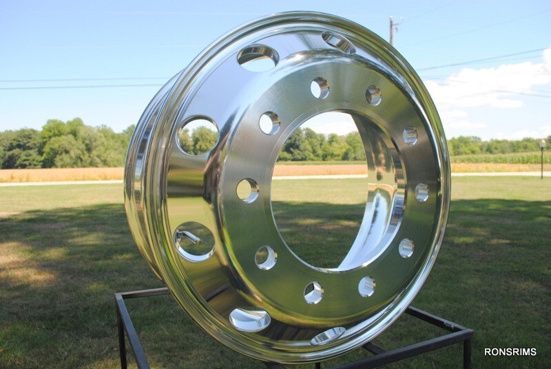 19.5 x 7.5 ACCURIDE/ALCOA STYLE FORD NAVISTAR WHEEL 29685xp