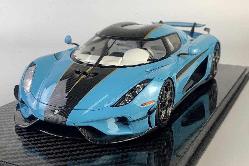 Frontiart Koenigsegg Regera Pearl Blue 1/18. F079-170 | eBay