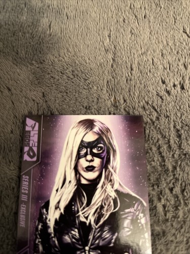 TARJETA COLECCIONABLE BRIAN C.ROLL NEGRA CANARIO 2022 EXCLUSIVA NUEVA YORK COMIC CON - Imagen 2 de 4