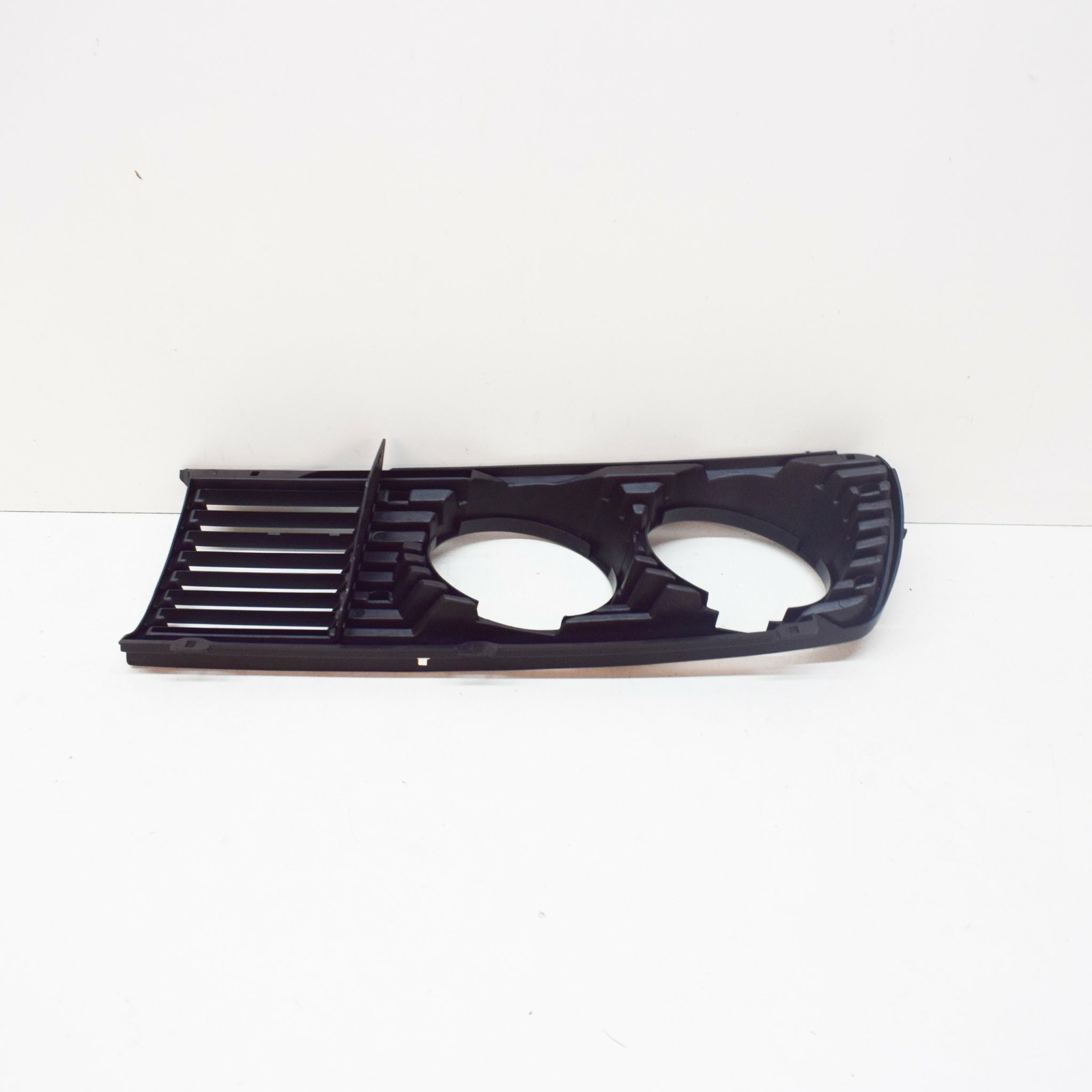 NEW BMW E28 SEDAN HEADLIGHT FRONT LAMP GRILLE LEFT 1919199 
