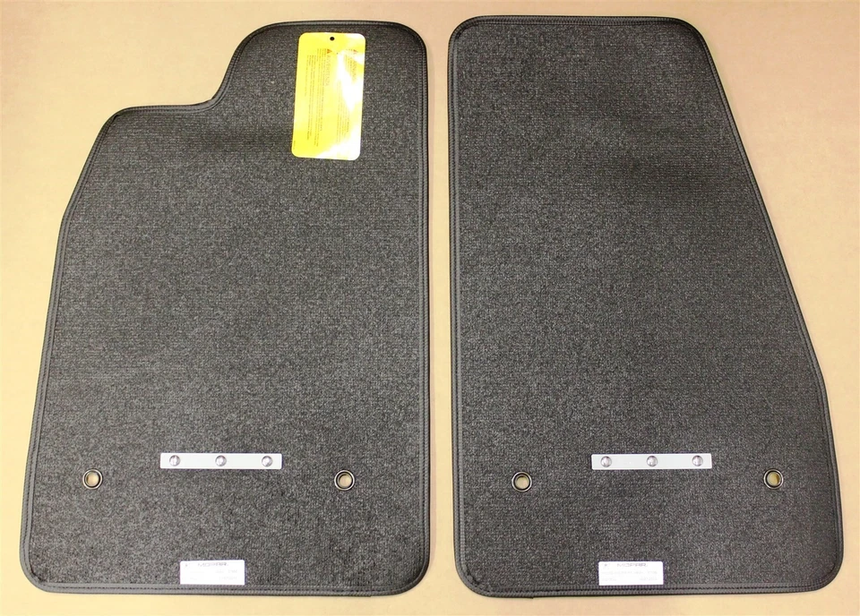 Alfombrillas Dodge Viper 13-14 82213560 color tostado alfombra negra nuevas de fábrica OEM Foto 4 de 4