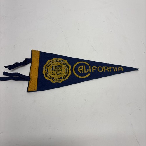 Vintage 30’s University Of California Pennant Blue And Yellow - Picture 1 of 4