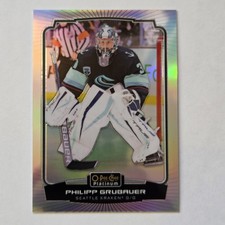 2023-24 O-Pee-Chee Platinum - Philipp Grubauer #168 Rainbow