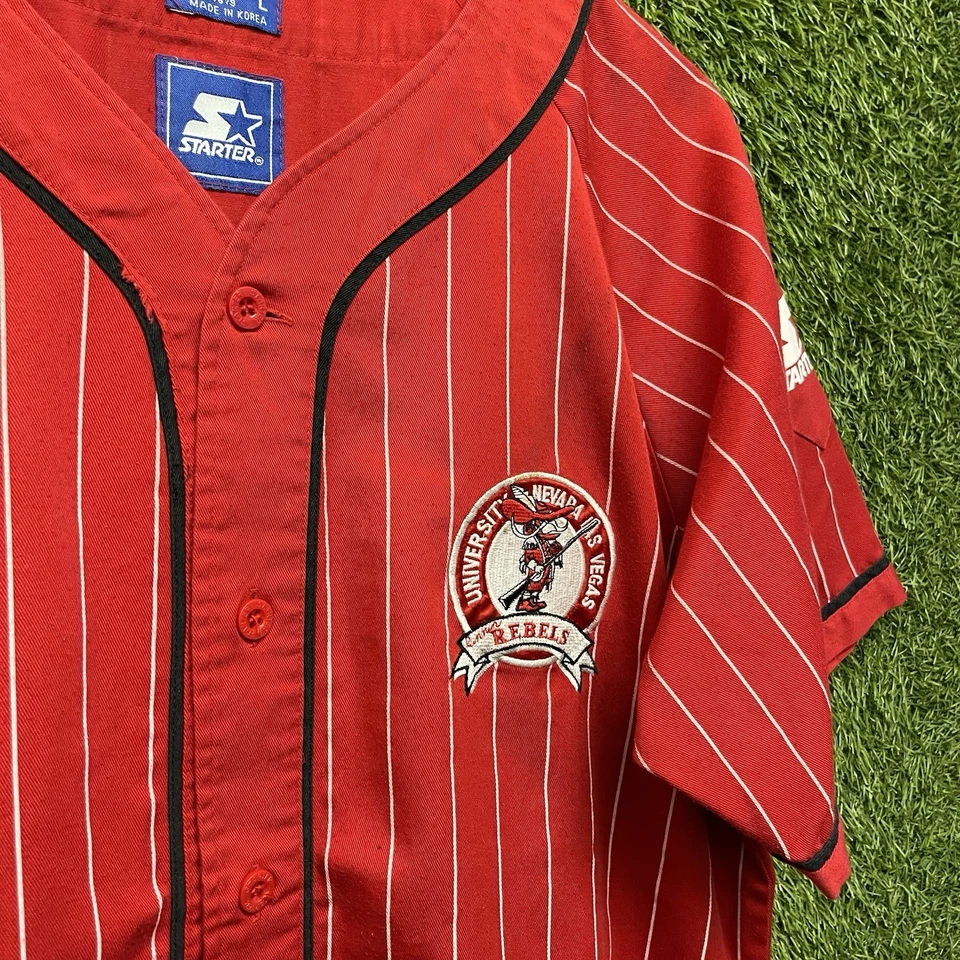 Camiseta deportiva a rayas vintage de los 90 Starter UNLV Runnin Rebels para hombre XL estilo béisbol Foto 3 de 4