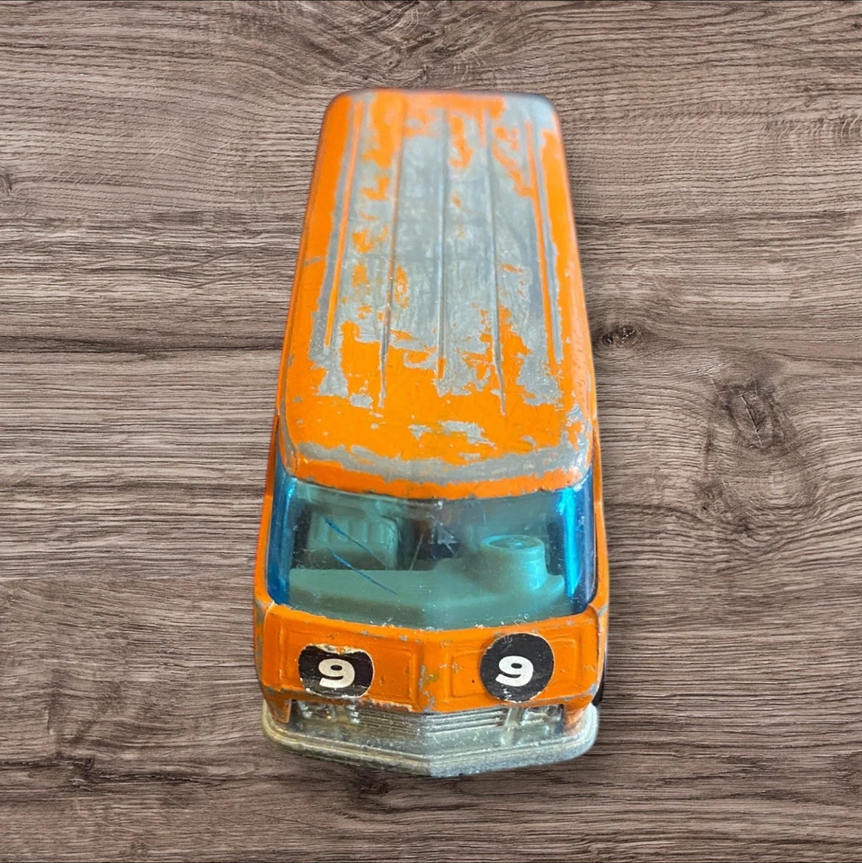 Hot Wheels GMC автодом оранжевый литая коллекционная игрушка Palm Beach винтажный 1976 - Изображение 4 из 4