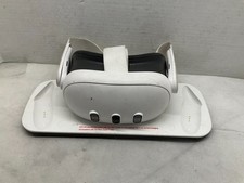 Meta Quest 3 Virtual Reality Headset 128GB White with charging Dock