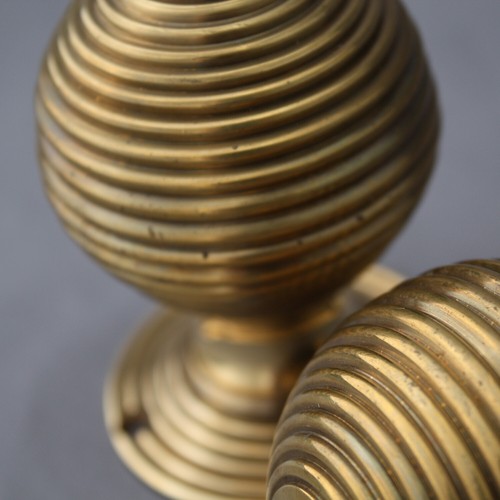 Grands boutons de porte ruche en laiton - Photo 6 sur 6