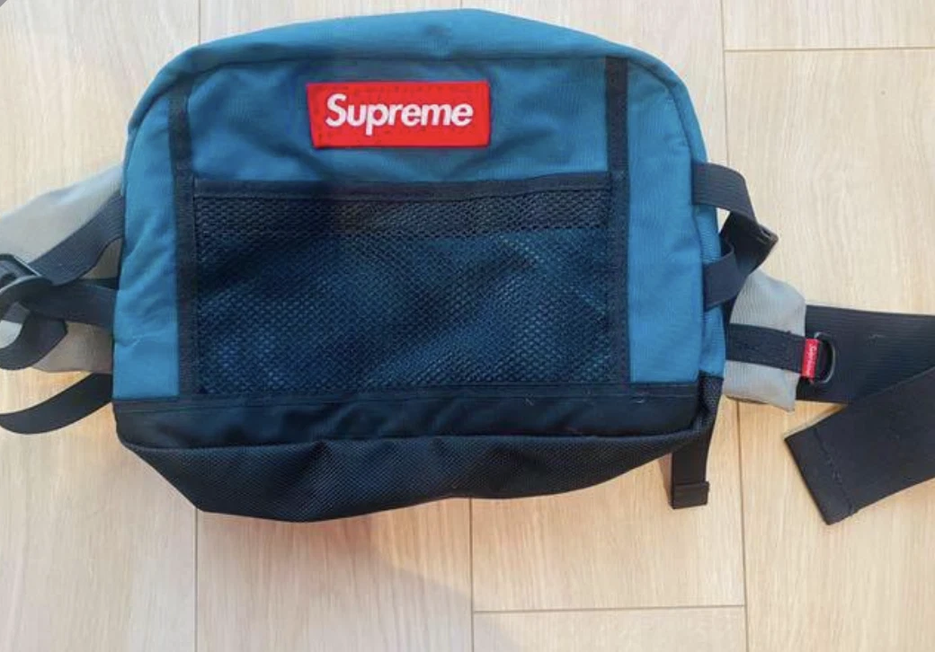 SUPREME body bag shoulder bag old model rare outdoor bag from japan used