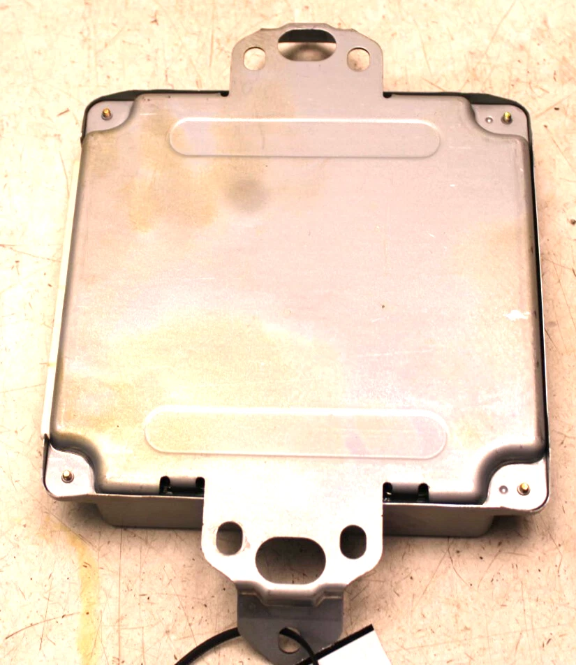 Subaru Forester XT 2004 ECU ECM motor computador 2,5 L aire acondicionado OEM P/N 22611AH700 Foto 4 de 4