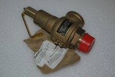 AQUATROL 560GG1M9A1 STEAM SERVICE SAFETY VALVE 1 1/2" X 1 1/2" 40PSI NEW