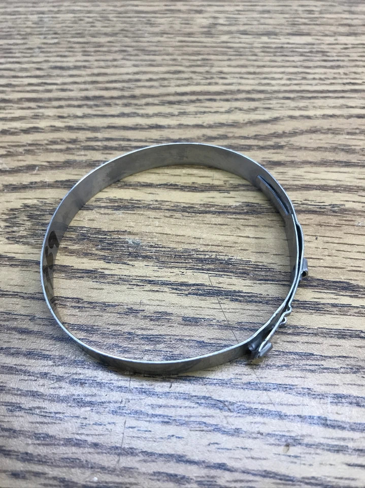 BMW R1200RT 2010 A 2018 PIEZA ABRAZADERA SILENCIADOR # 13717728769 Foto 3 de 3