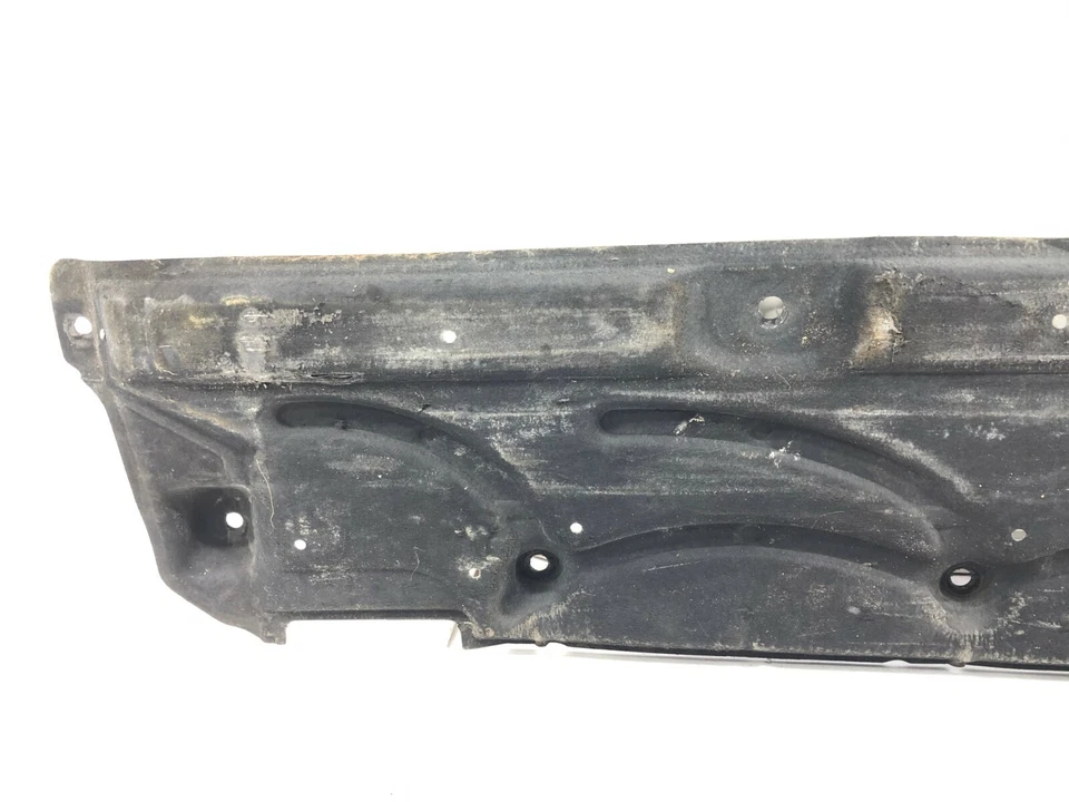 2012-2014 MERCEDES-BENZ CLS550 W218 ЛЕВЫЙ ДРАЙВЕР ПОД ПОЛ БРЫЗГОВИК OEM. - Изображение 3 из 4