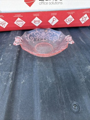 Vintage Fostoria Depression Glass Bowl With Handles Pink 10.75 Inches