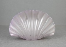 Purple shell hair clip claw clamp 3 5/8" long leaves shiny metallic sea shell