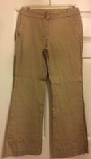 Larry Levine size 8 beige khaki chino bootcut pants women's