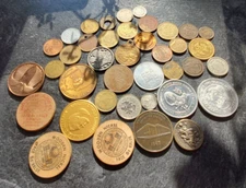 MIXED LOT OF TOKENS-MEDALS-WOODEN NICKLES