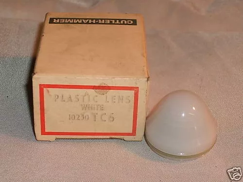 CUTLER HAMMER 10250TC6 WHITE PLASTIC LENS NEW