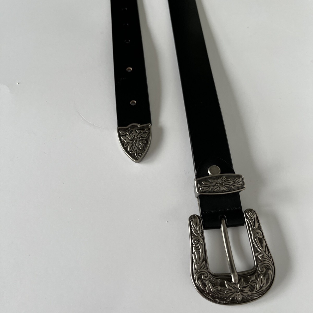 METAL Belt Floral Scrolled Double Buckle Silver Hand Crafted  display picture 3