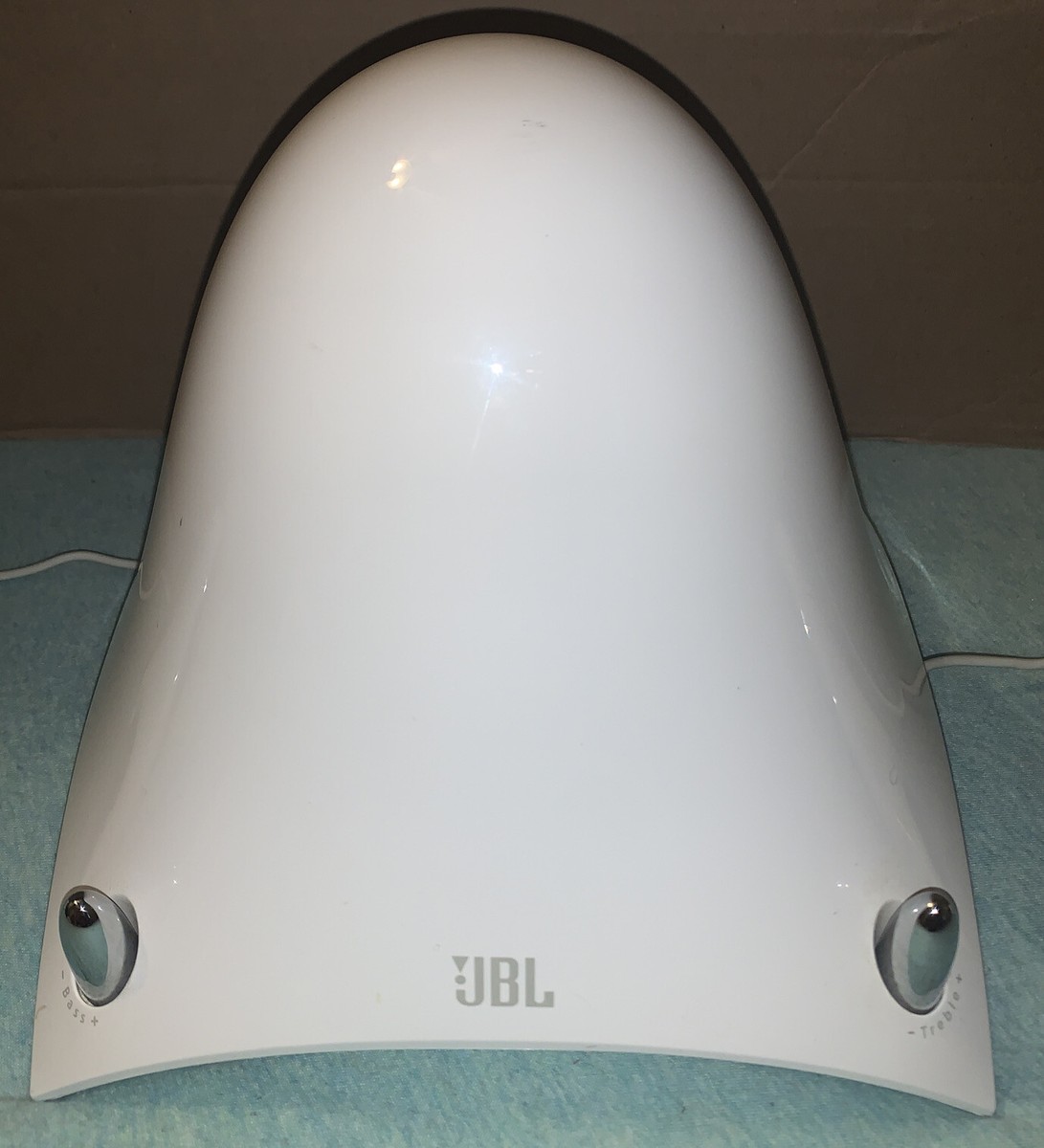 JBL Creature White Speaker System Subwoofer + Satellite