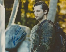 Richard Harmon The 100 Autographed Signed 8x10 Photo COA #C67