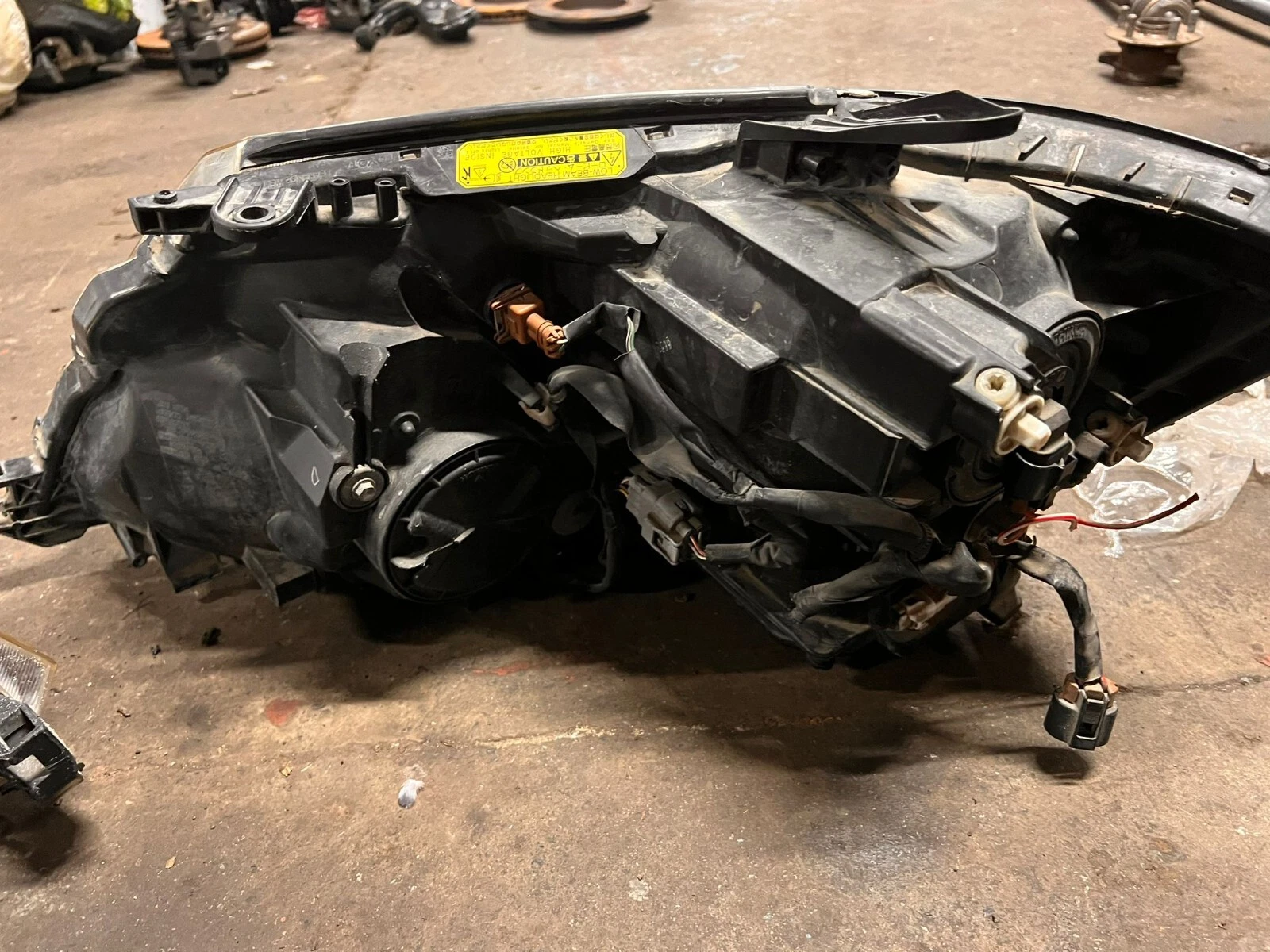 Genuine Toyota Prius Hybrid 2009 - 2015 Front Wiper Motor With Linkage