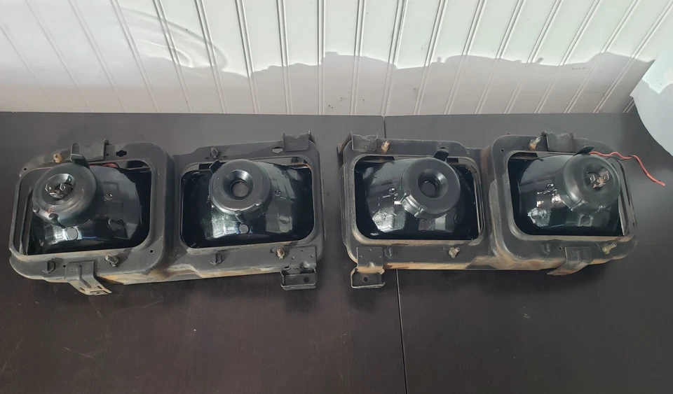 Faros cuadrados cuádruples diestros y diestros Audi Ur Quattro Coupe GT 4000 80 B2 4x6 H4 OEM Foto 2 de 2