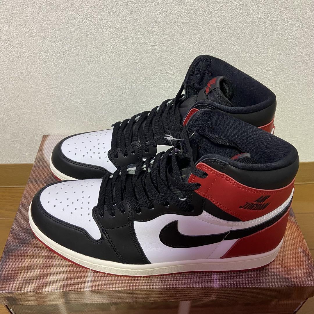 シューズ(男性用) JORDAN 1 HIGH OG BlackToe 26 Amazon.com | Air Jordan 1 Retro High 'Black Toe Reimagined