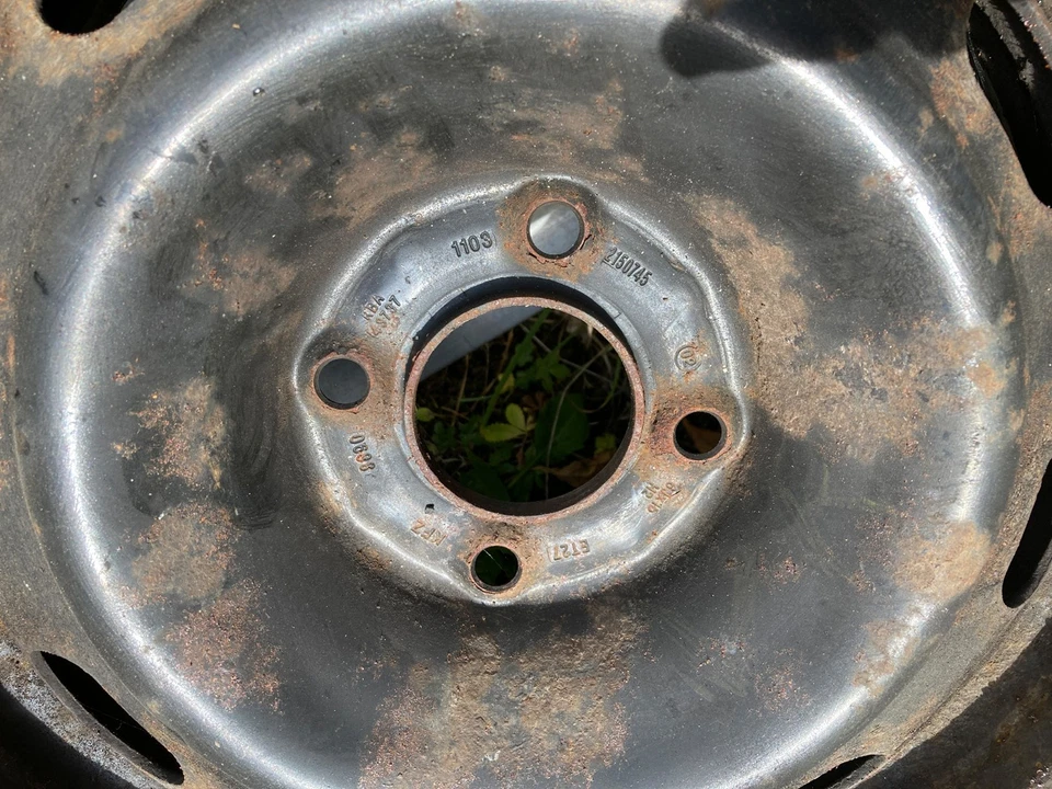 4 Winterräder Citroen C3 Pluriel 185/65 R15 88T M&S incl. Radkappen - Bild 3 von 3