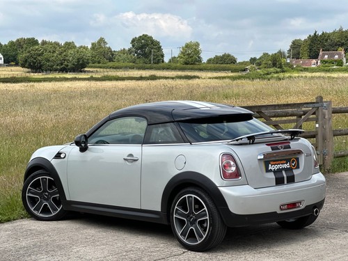 2011 MINI COUPE 1.6 COOPER AUTOMATIC, WOW LOW 48,152 MILES, FULL SERVICE HISTORY - Picture 8 of 19