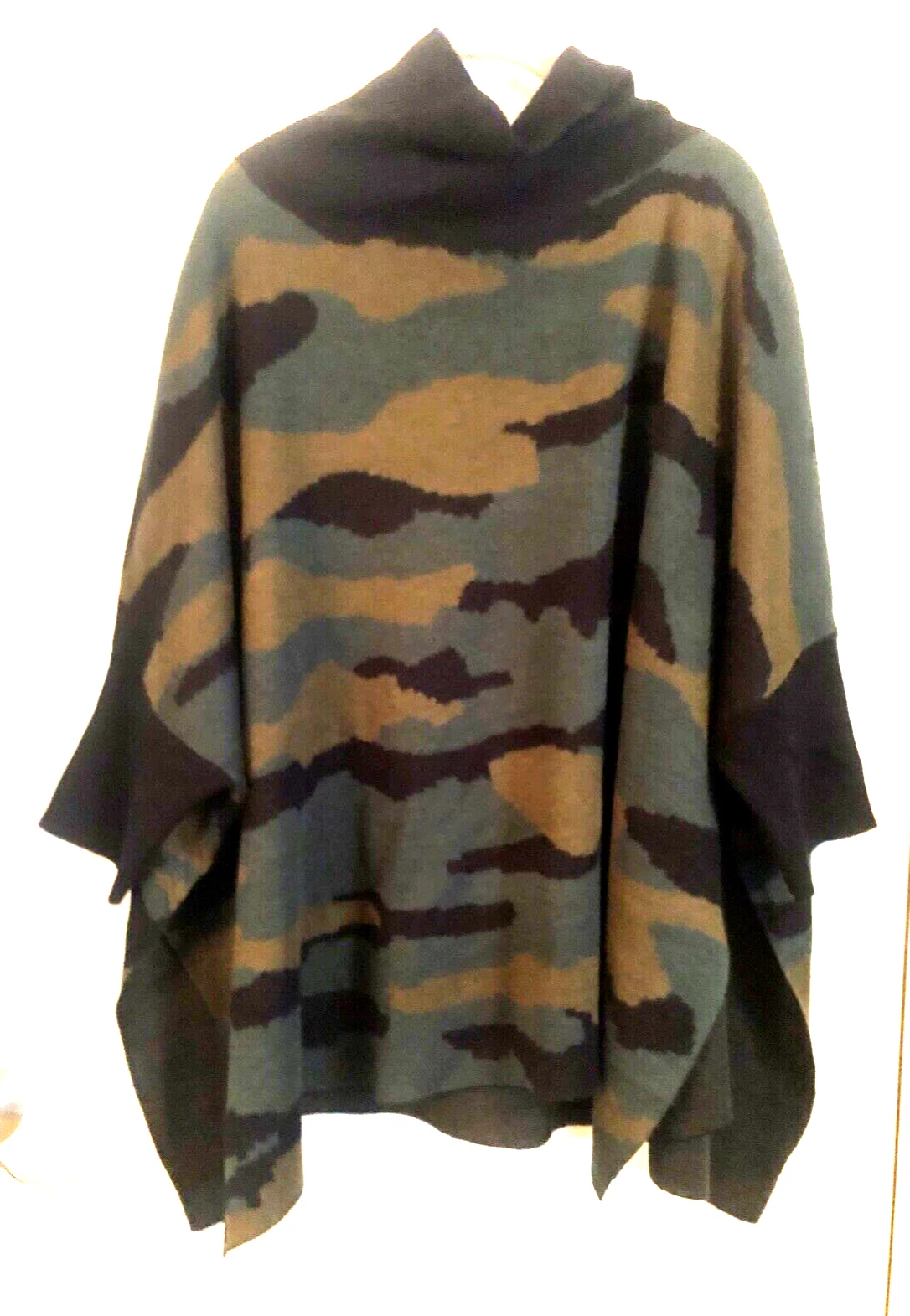 PATRIZIA LUCA Milano Camouflage Poncho Sweater Turtle Neck 3/4 Sleeves OS
