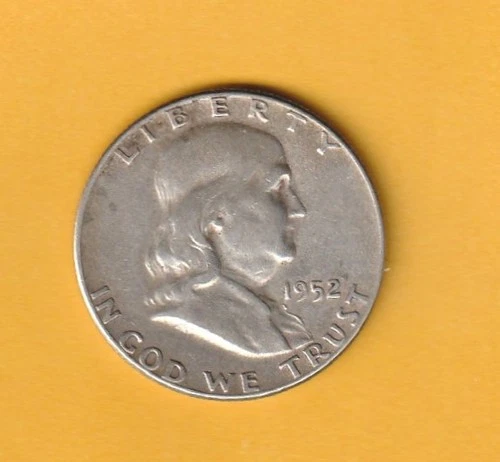 1952 Franklin Half Dollar.  XF + condition coin! 90% silver. Inv#263