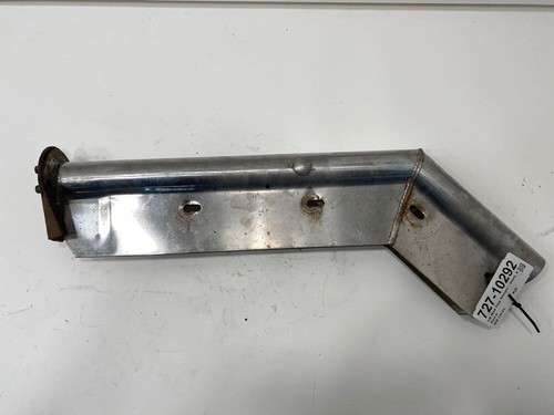 2006 Mud Flap Hanger for International 8600 (727-10292)