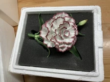 Lenox Collections 1989 Carnation Garden Flowers Porcelain Sculpture With Box