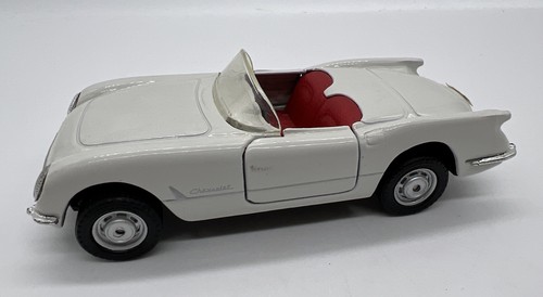Maisto Die-Cast 1953 Corvette 1:38 Scale White w/ Red Interior Doors Open- Q - Picture 4 of 6