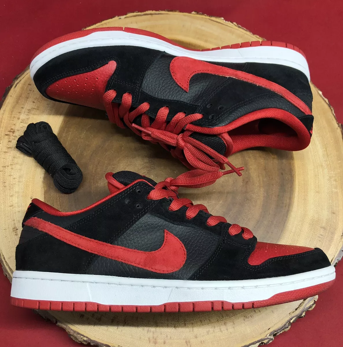 NIKE DUNK LOW PRO SB J PACK BRED BLACK UNIVERSITY RED VAMPS SIZE 9