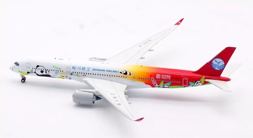 Sichuan Airlines / Airbus A350-941 / B-32F8 / AV4205 / 1:400 - Picture 3 of 16