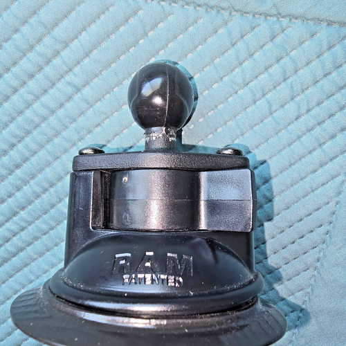 RAM Mounts RAMB2241U 3.25 inch Diameter Suction Cup - Picture 7 of 10