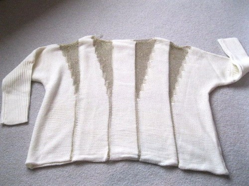 NEW WOMEN'S OFF WHITE SWEATER GOLD SEE THROUGH PANELS BY REHAB SIZE M/L - Imagen 3 de 7